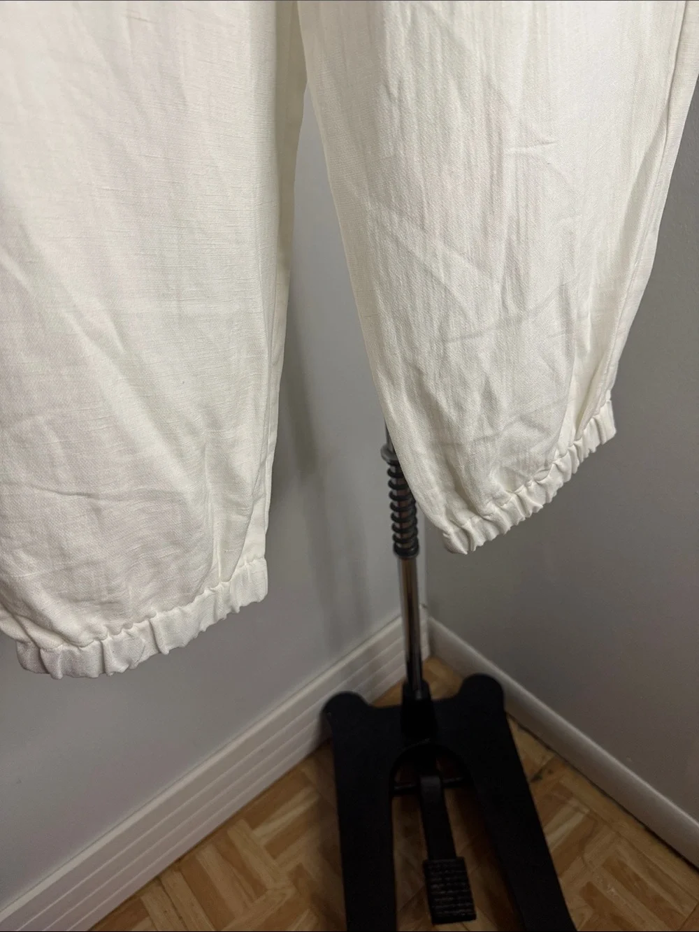 NWT Zara casual white pants adjustable  Size M